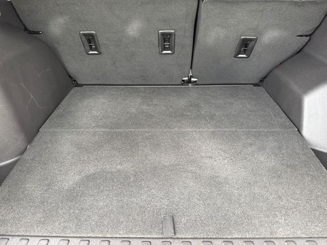 Used 2024 Silver GMC SLT image 11