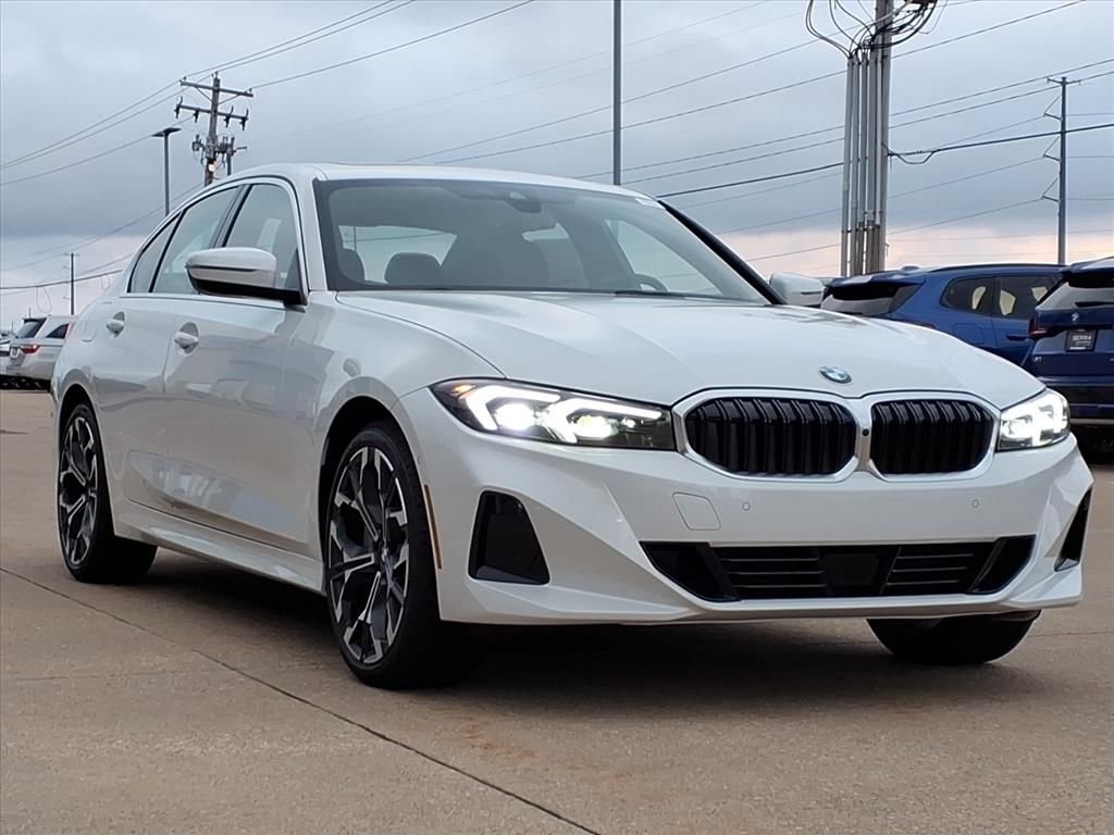 New 2026 Mineral White Metallic BMW 330i xDrive image 14