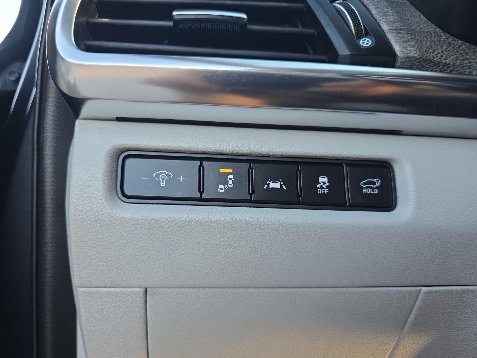Used 2021 Gravity Grey Kia EX image 26