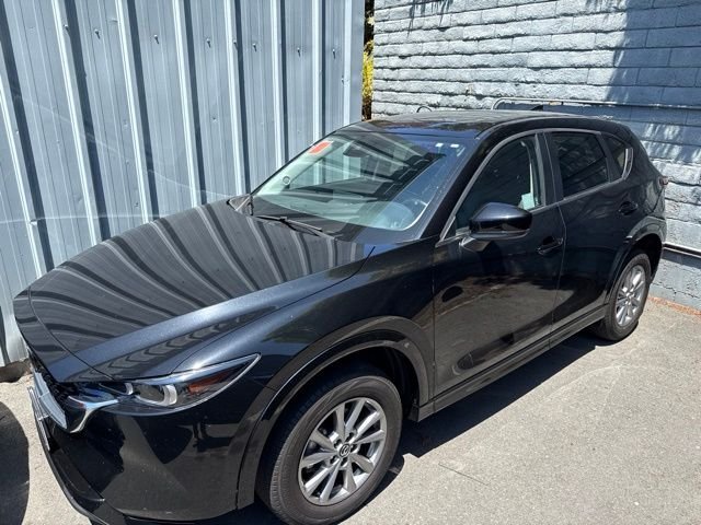 2024 Mazda CX-5 S Preferred package Auto AWD's photo
