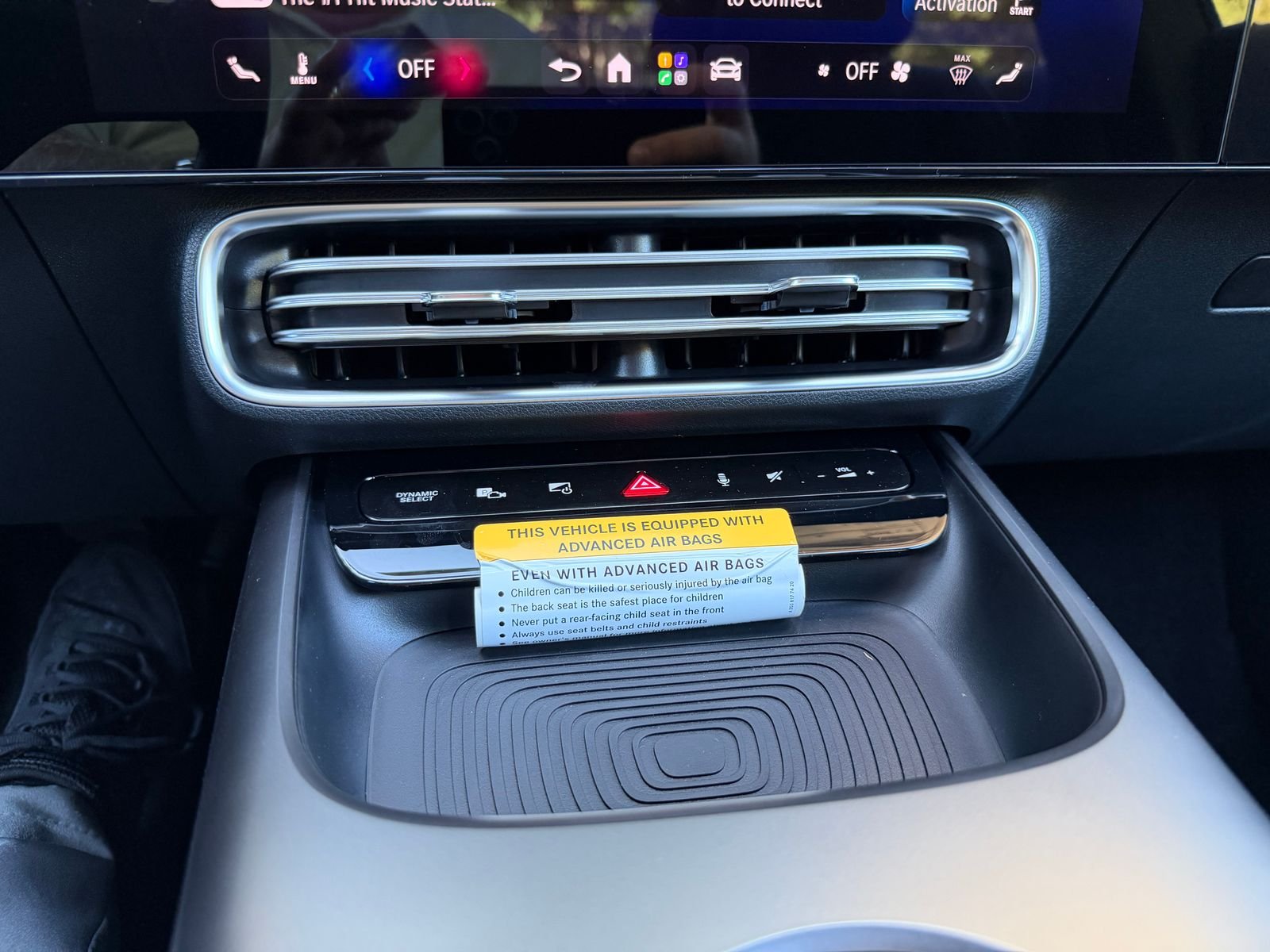 New 2027 Black Mercedes-Benz CLA 220 image 19