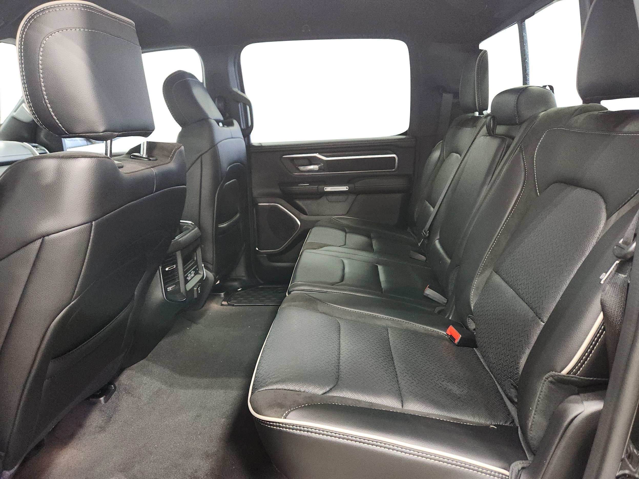 Used 2024 Black Ram Laramie image 10