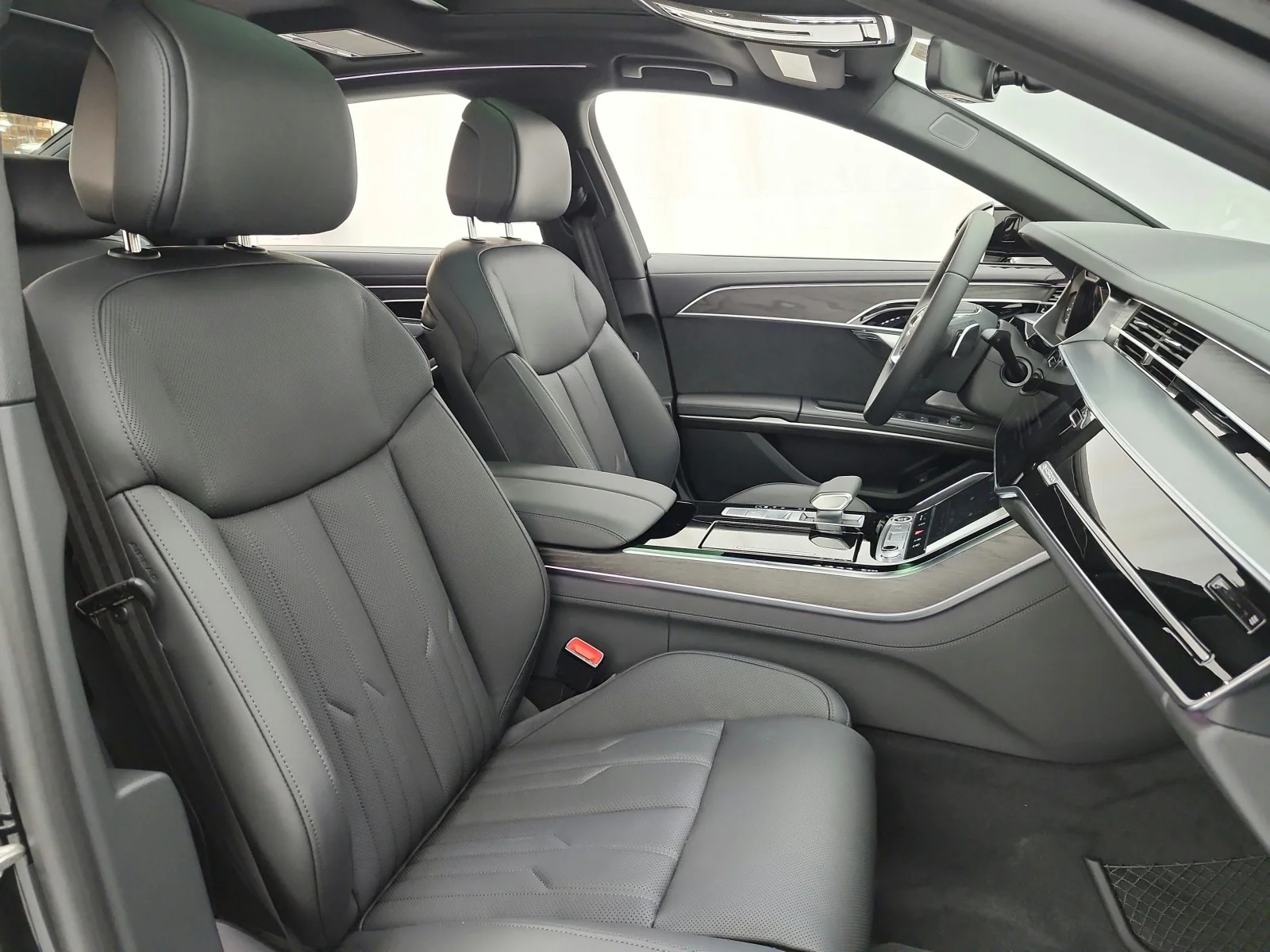 New 2026 Mythos Black Metallic Audi L quattro image 14