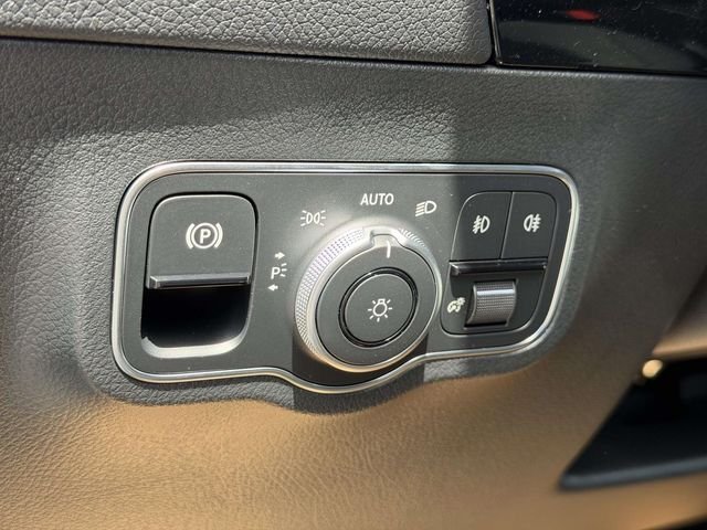 New 2026 Cirrus Silver Metallic Mercedes-Benz GLA 250 image 18