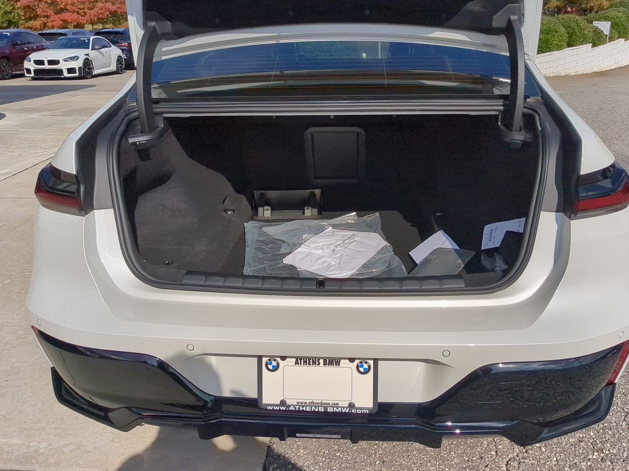 2025 BMW 7 Series 740i - Photo 32