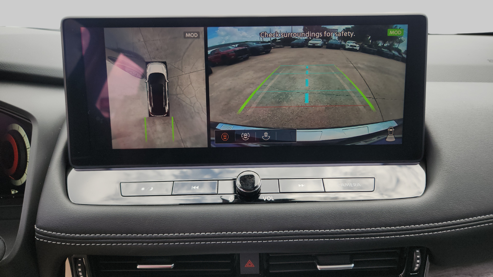 Certified Used 2026 Black Nissan Platinum image 22