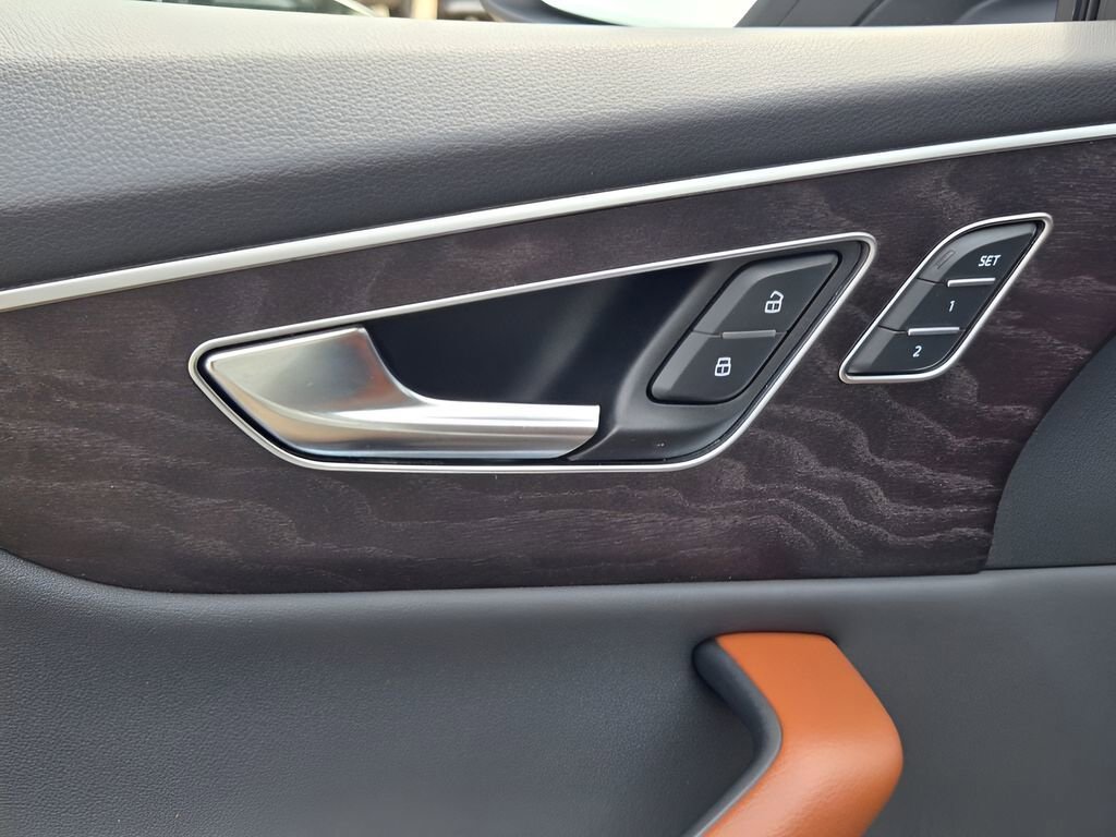 2022 Audi Q8 Premium Plus - Photo 19
