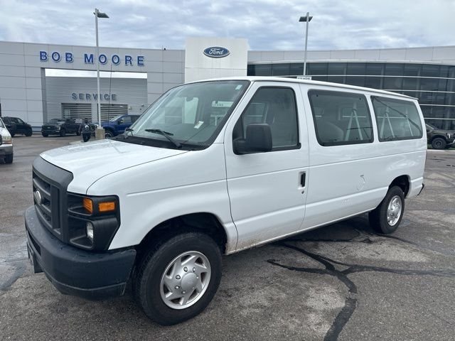 2014 Ford E-Series Econoline Wagon XL