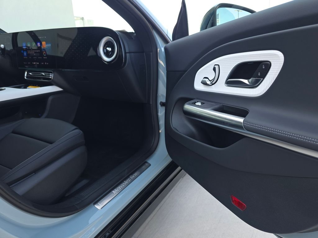 New 2027 Liquid Crystal Green Mercedes-Benz CLA 220 image 17