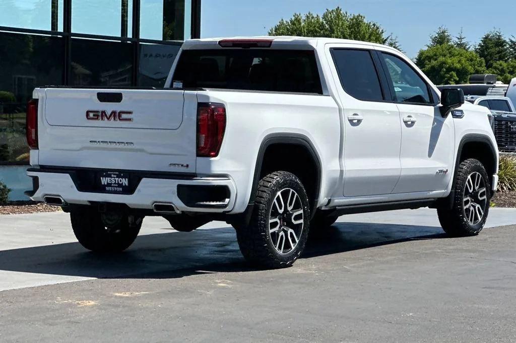 2025 GMC Sierra 1500 AT4 - Photo 4