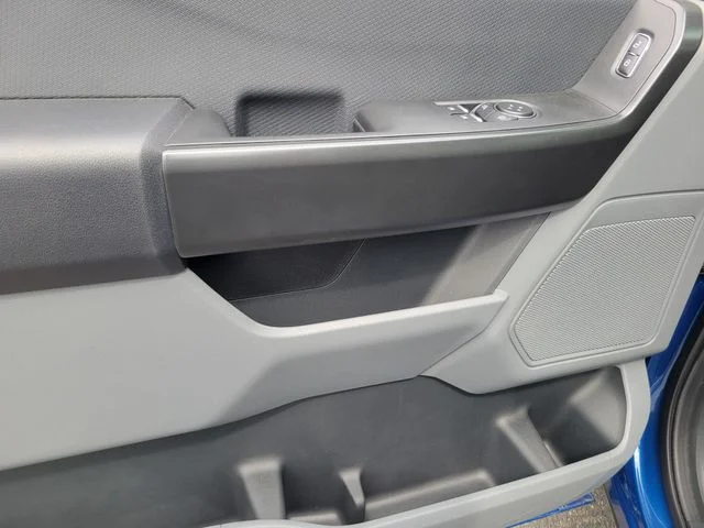 New 2025 Atlas Blue Metallic Ford XL image 19