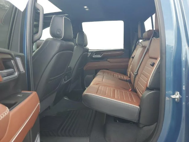 Used 2025 Downpour Metallic GMC Denali Ultimate image 27