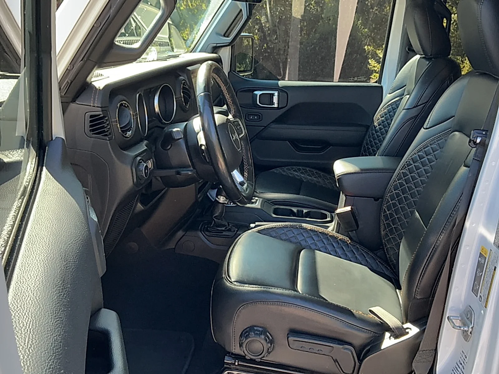 Used 2021 Bright White Clearcoat Jeep High Altitude 4x4 image 17