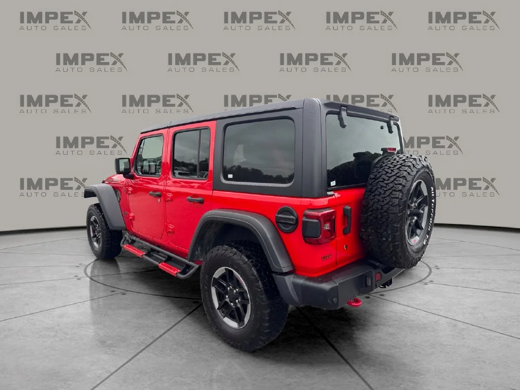 Used 2019 Red Jeep Unlimited Rubicon image 3