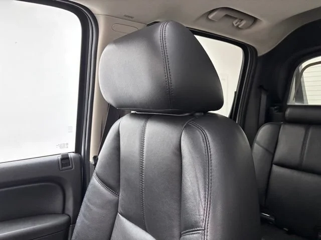 Used 2012 SILVER ICE METALLIC Chevrolet LT image 40