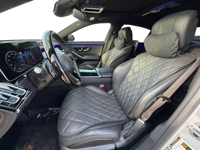 Used 2024  Mercedes-Benz S 580 image 10