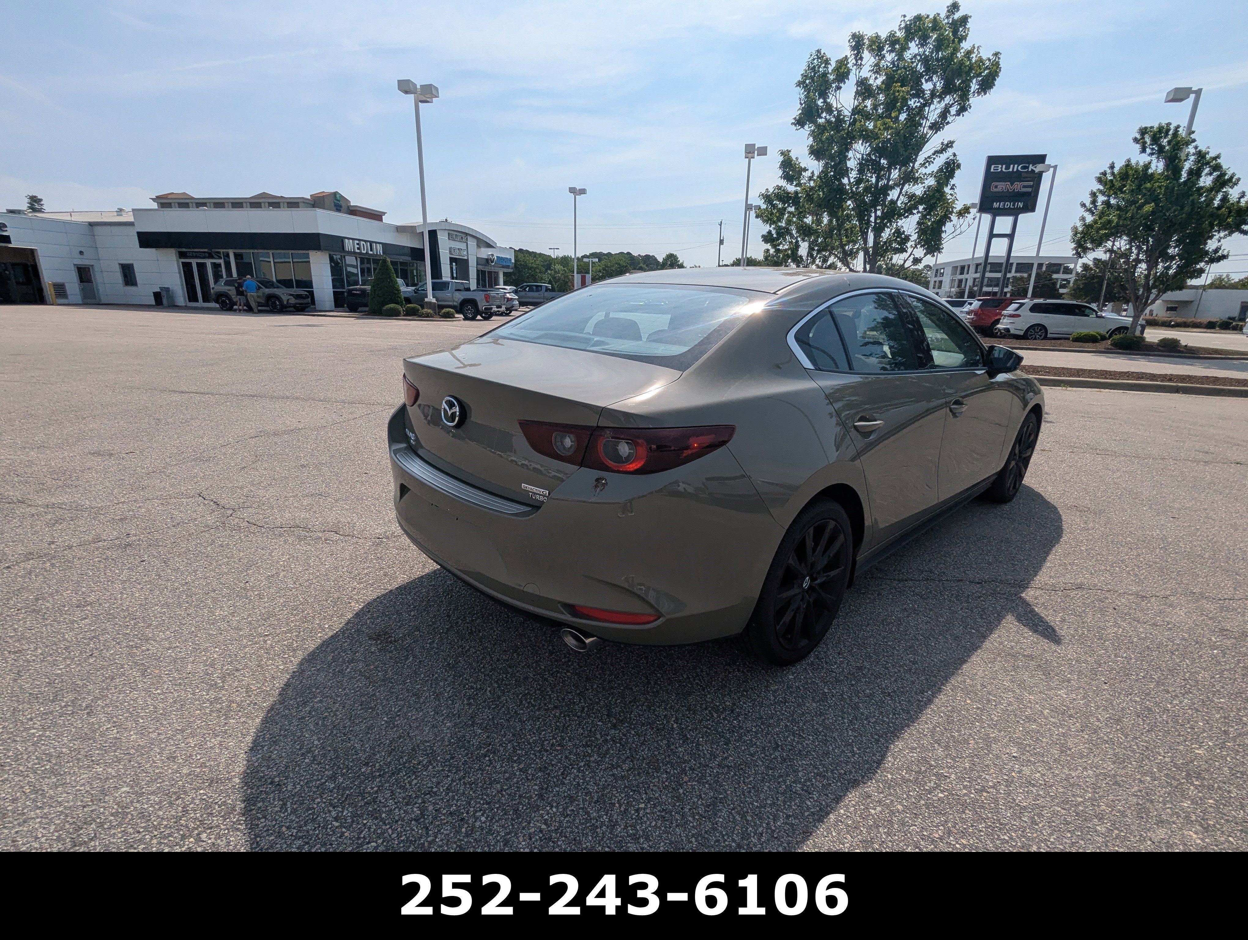 Used 2025 Zircon Sand Metallic Mazda 2.5 Carbon Turbo image 7