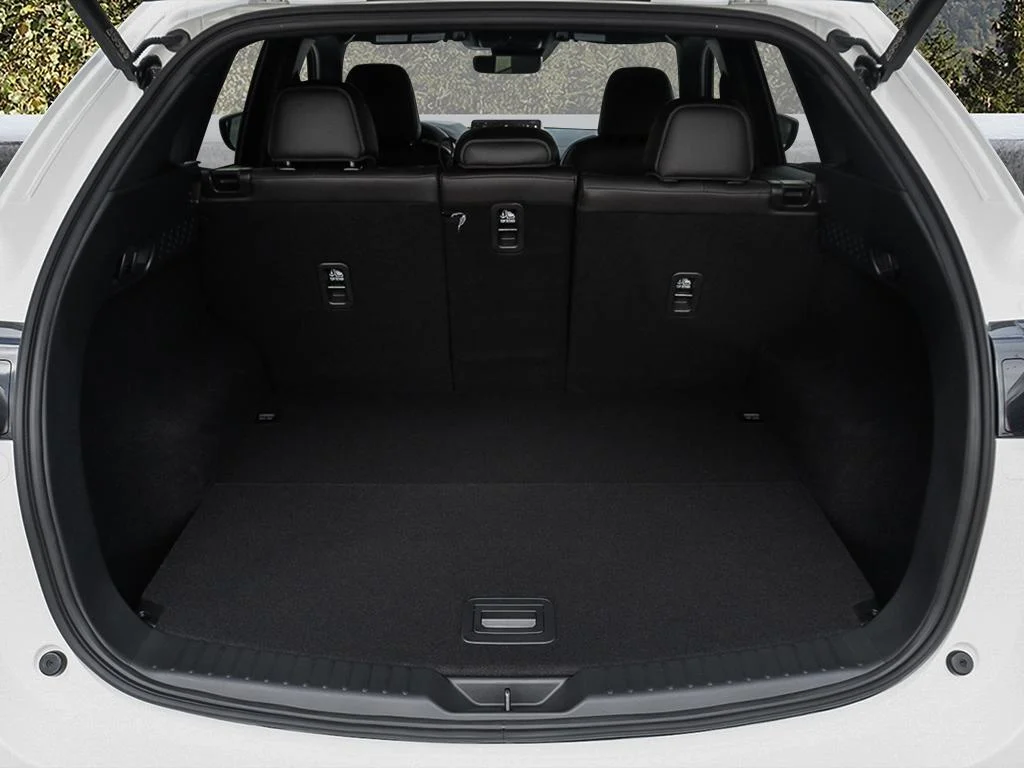 New 2025 Rhodium White Metallic Mazda Signature Company Car Clearance. Save with a demo! image 7