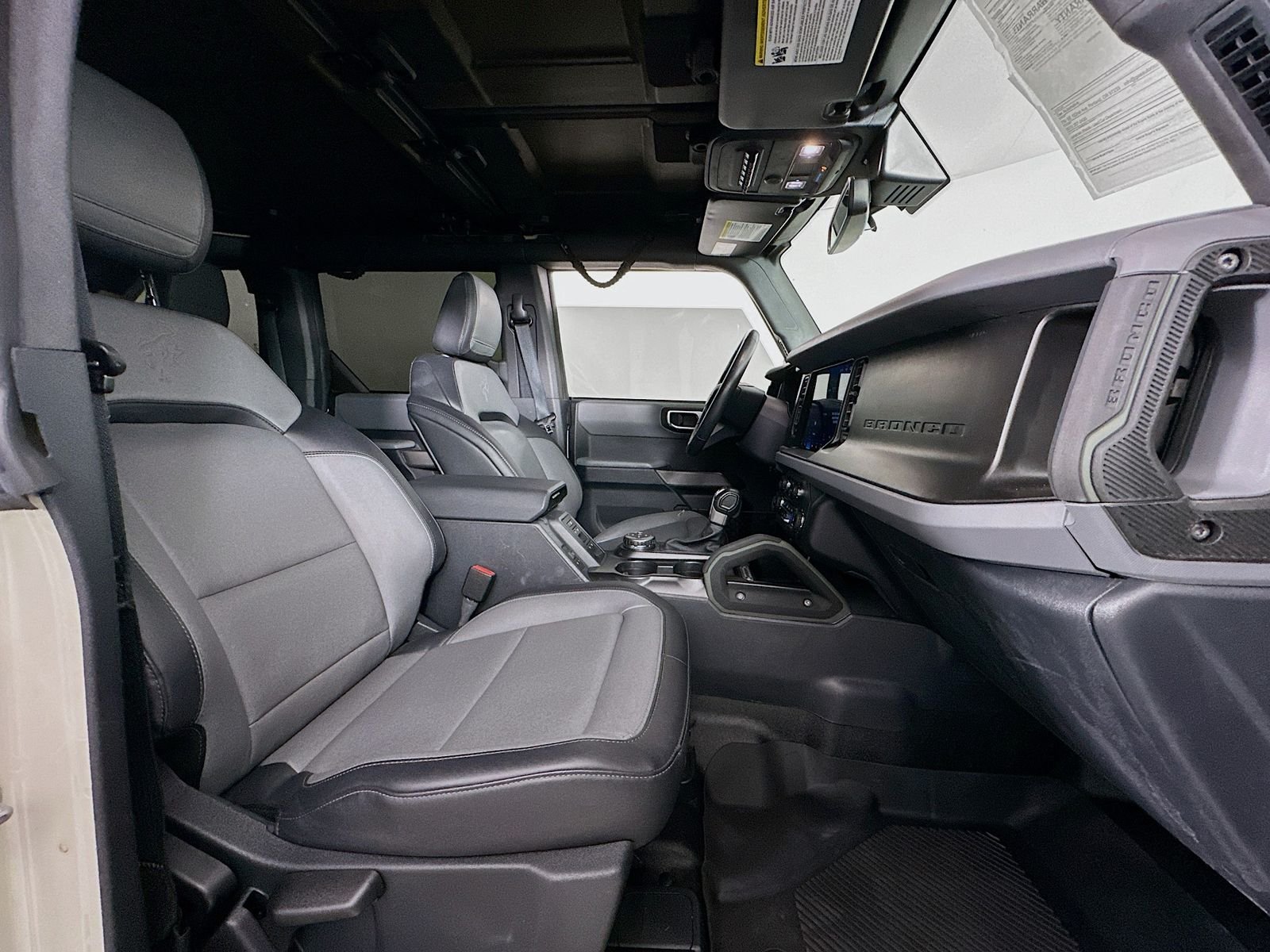 Used 2022 Desert Sand Ford Everglades image 27