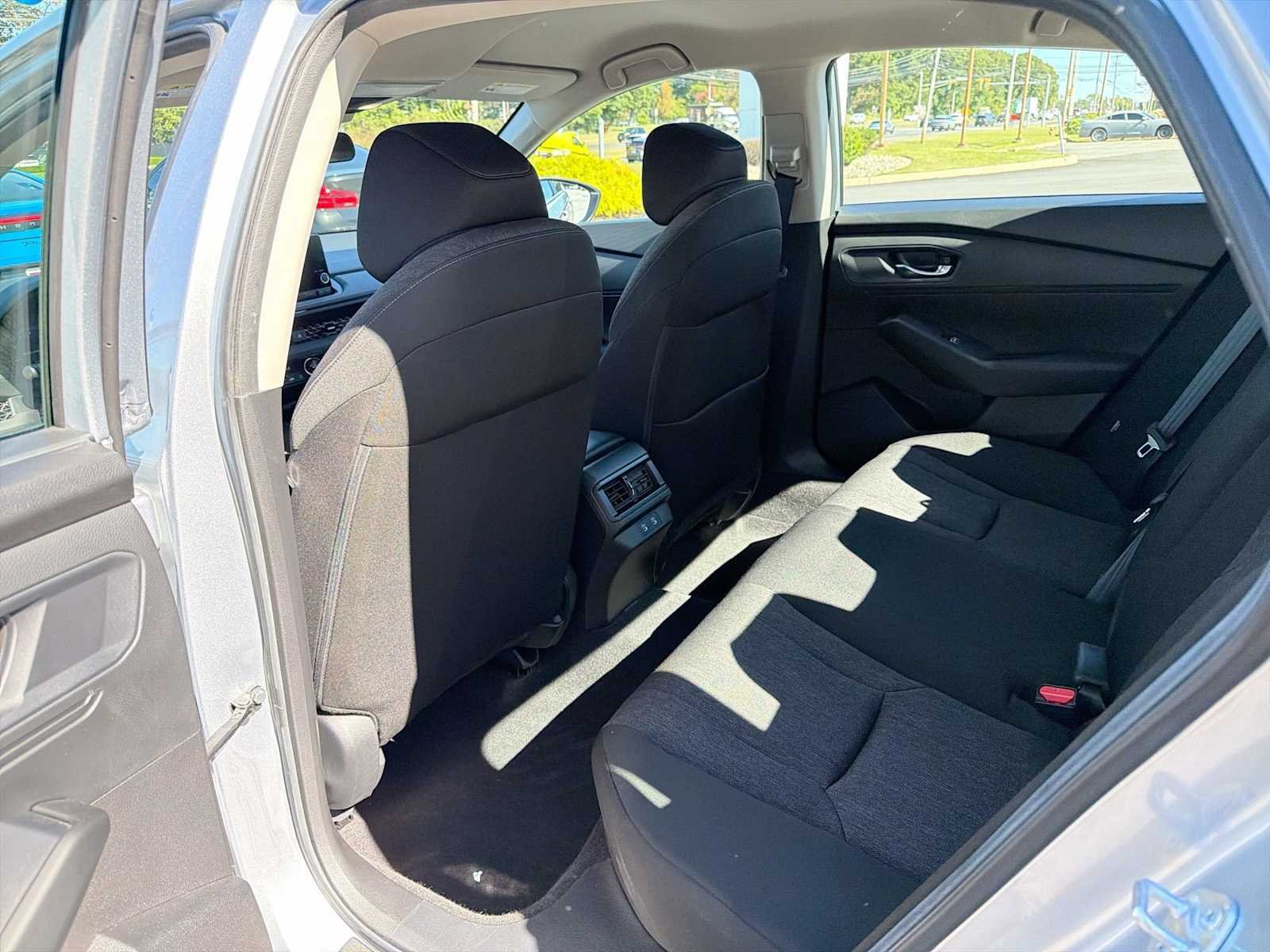 Used 2025 Solar Silver Metallic Honda LX image 12