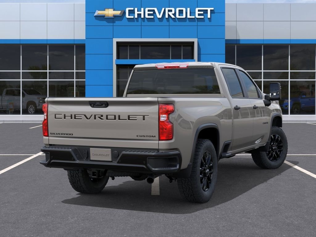 Used 2026 Beige Chevrolet Custom image 4