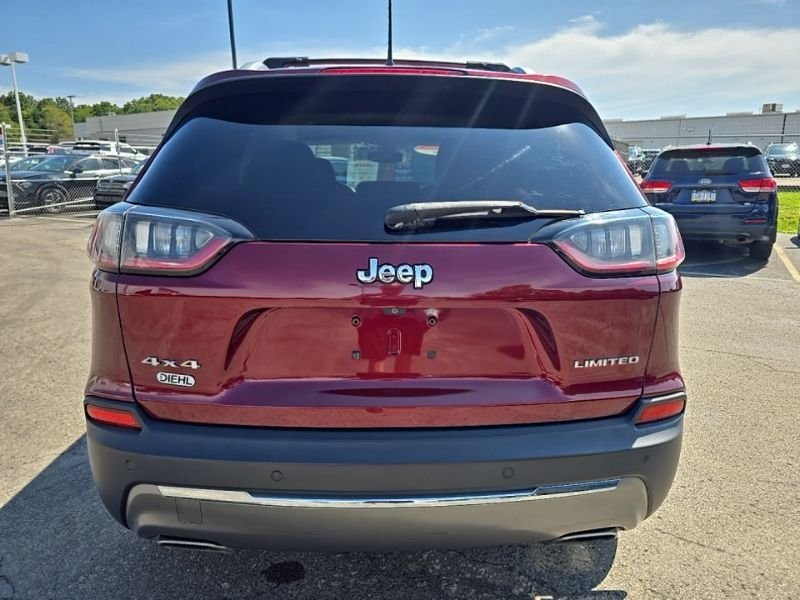 Used 2019 Red Jeep Limited image 6
