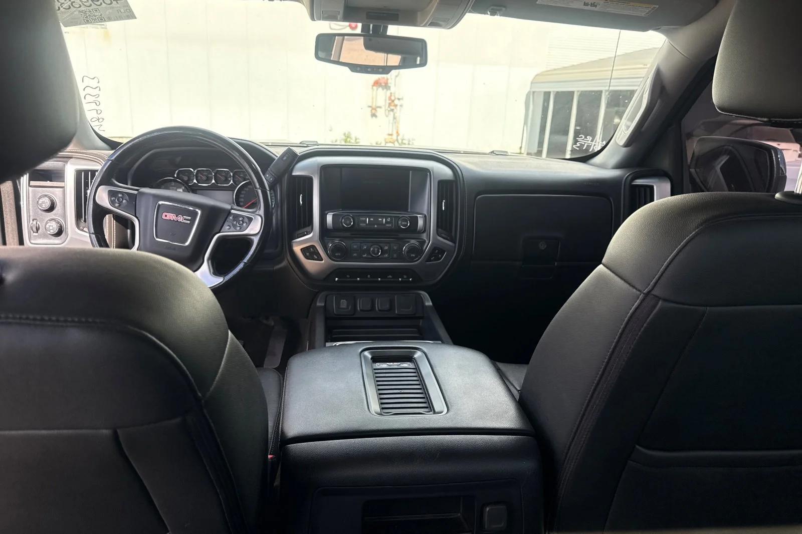 Used 2018 Gray GMC SLT image 10