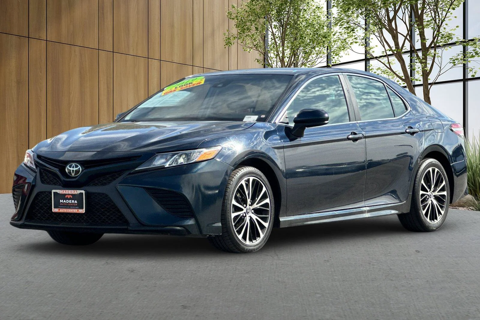 Used 2019 Blue Toyota SE image 8