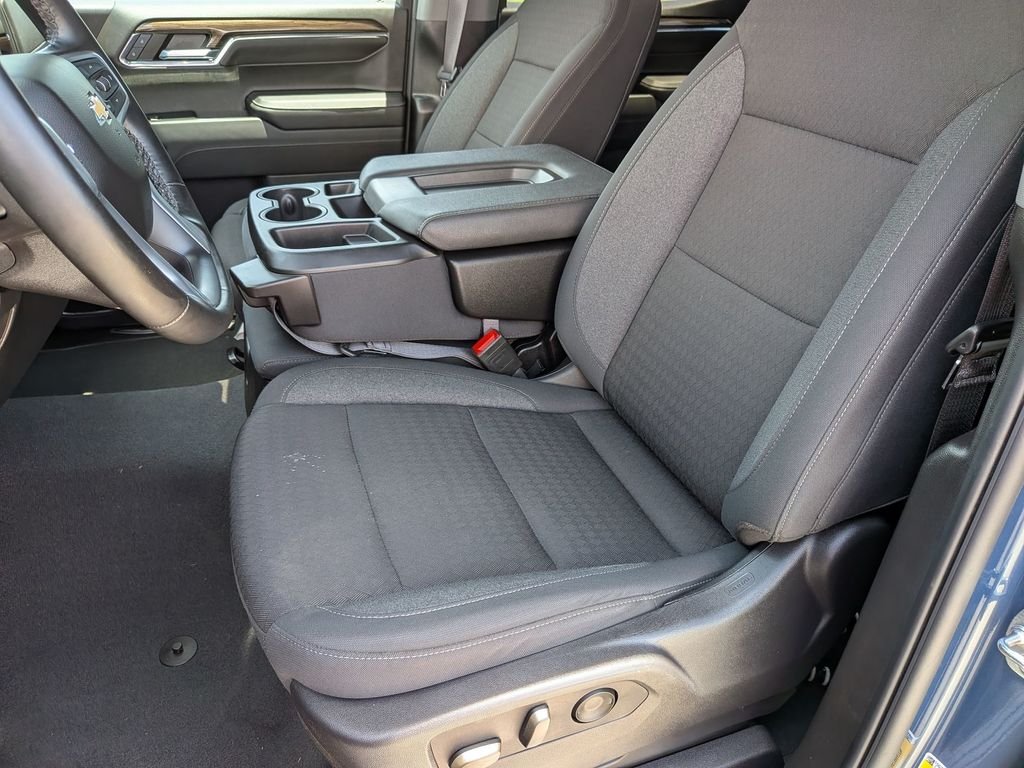 Used 2024 Blue Chevrolet LT image 29