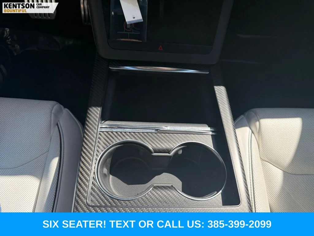 Used 2022 White Tesla Plaid image 23