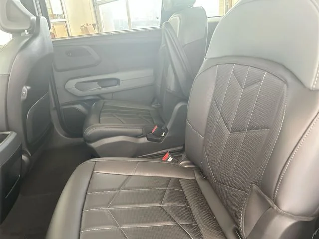 New 2027 Ebony Black Kia X-LINE SX image 27