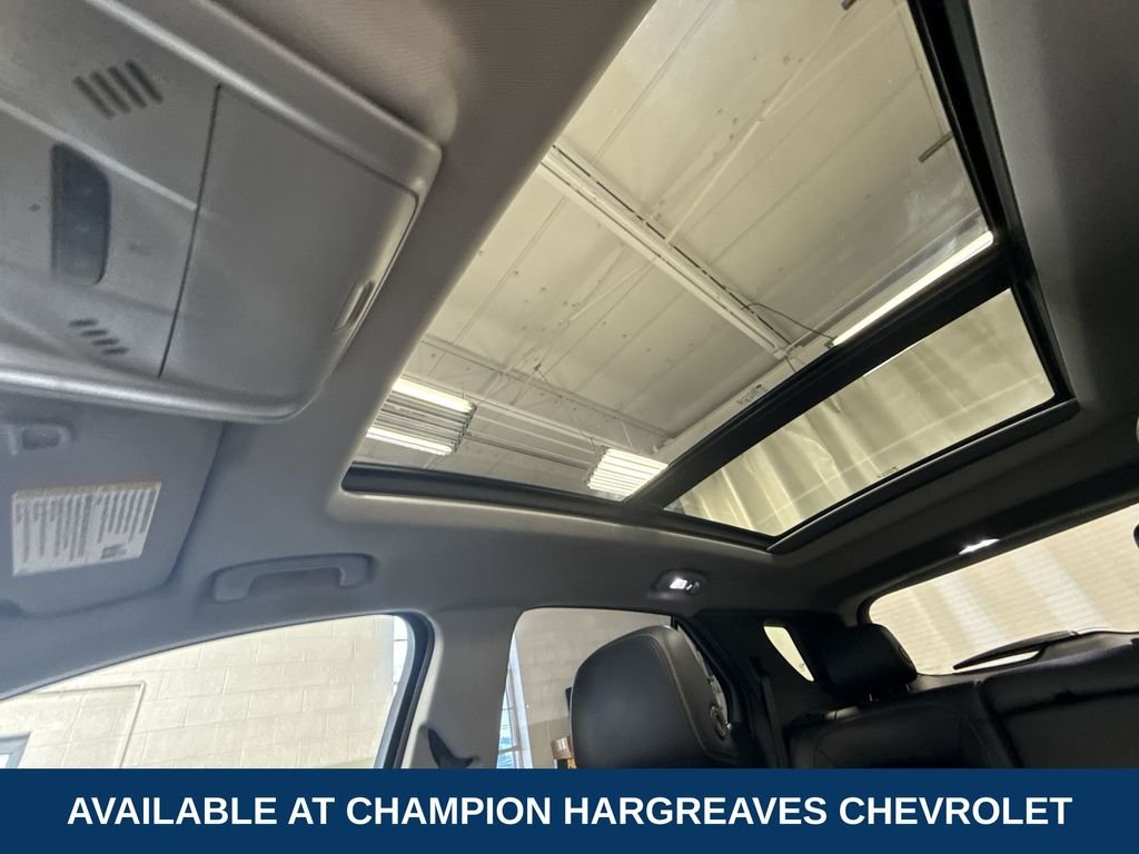 Used 2020 Black Metallic Chevrolet Premier image 25