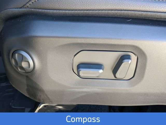 2026 Jeep Wrangler 4-Door Sahara - Photo 16