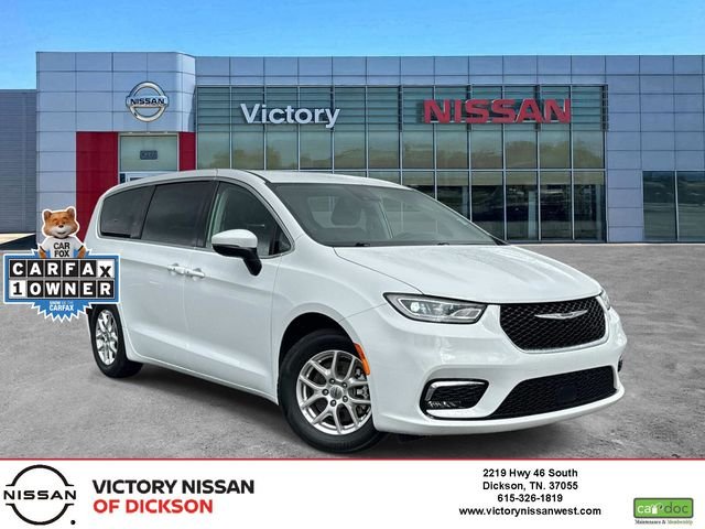 Used 2023 White Chrysler Touring L image 1
