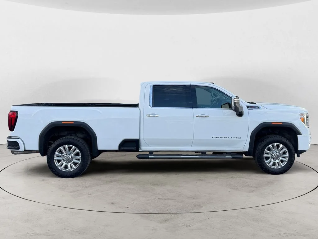 2023 GMC Sierra 3500HD Denali - Photo 8