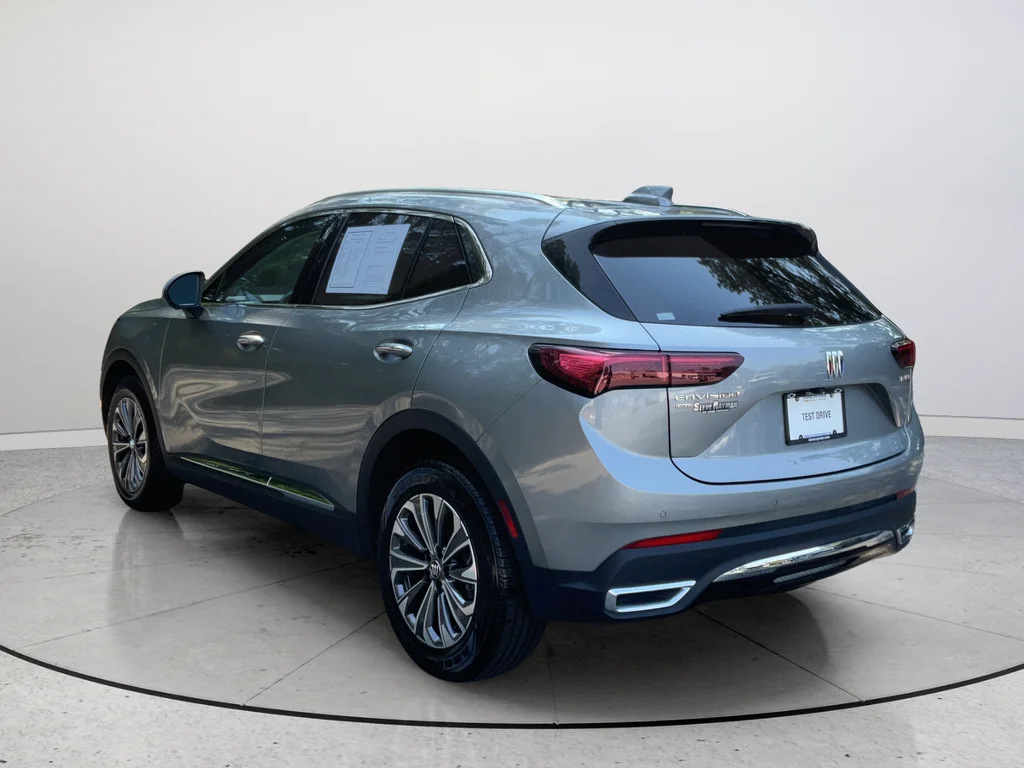 Used 2024 Gray Buick Preferred image 9