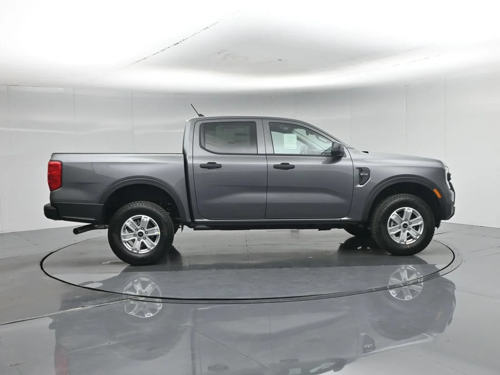 New 2026 Carbonized Gray Metallic Ford XL image 25