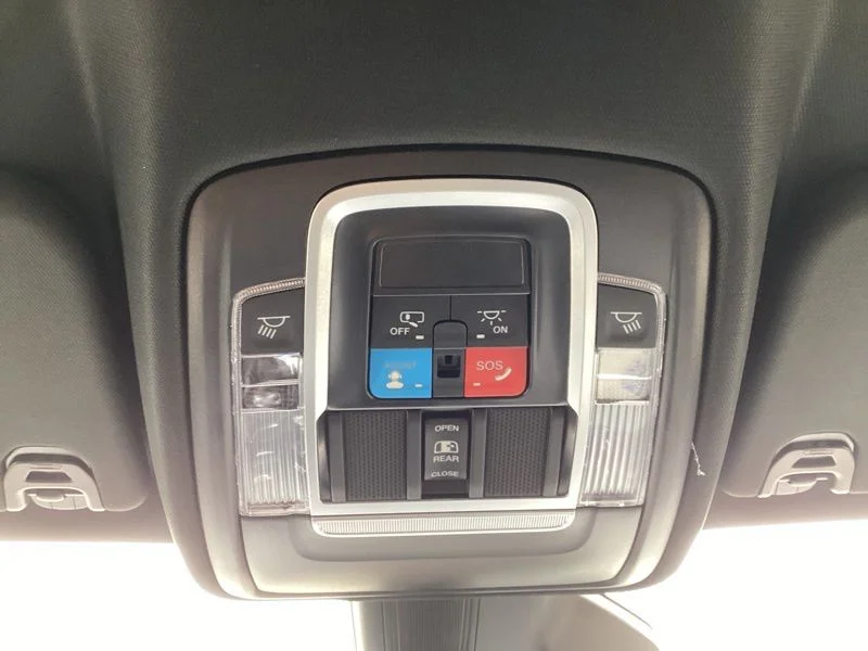 New 2026 Silver Zynith Exterior Paint RAM Laramie image 28