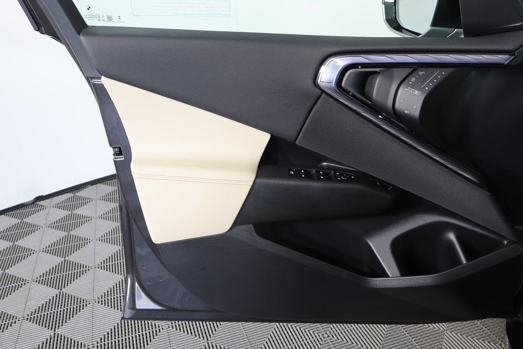 Used 2025 Dark Graphite Metallic BMW 30 xDrive image 10