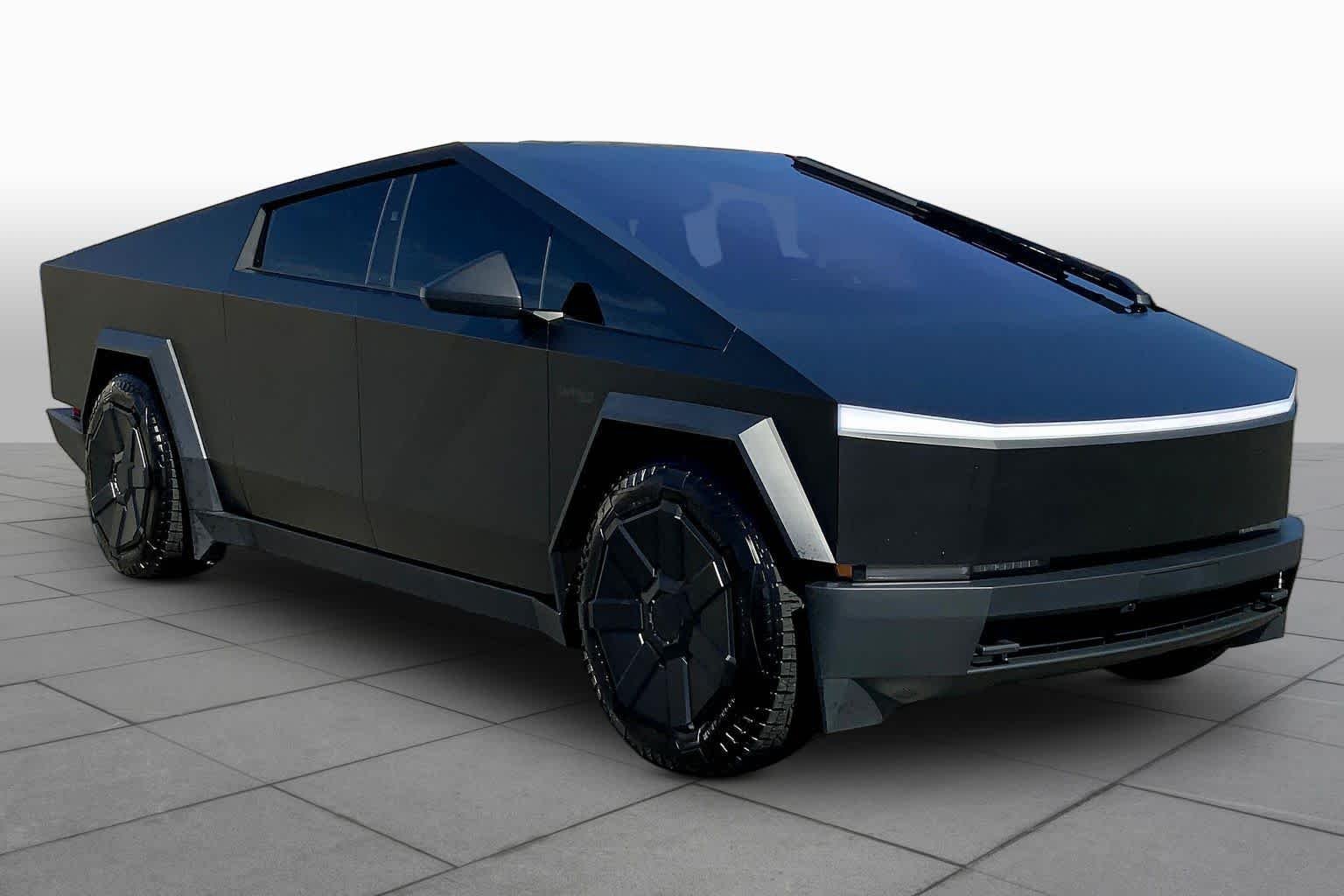 Used 2024 Tesla Cybertruck Base with VIN 7G2CEHED2RA021157 for sale in Egg Harbor Township, NJ