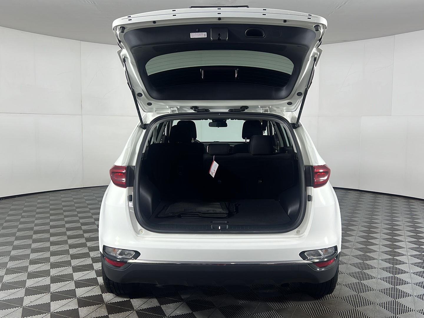Used 2020 Clear White Kia LX image 11