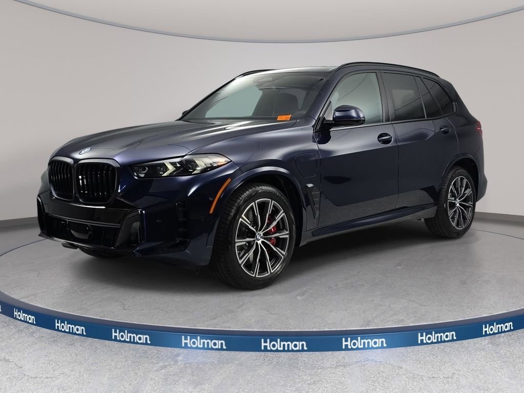 2026 BMW X5 xDrive50e's photo