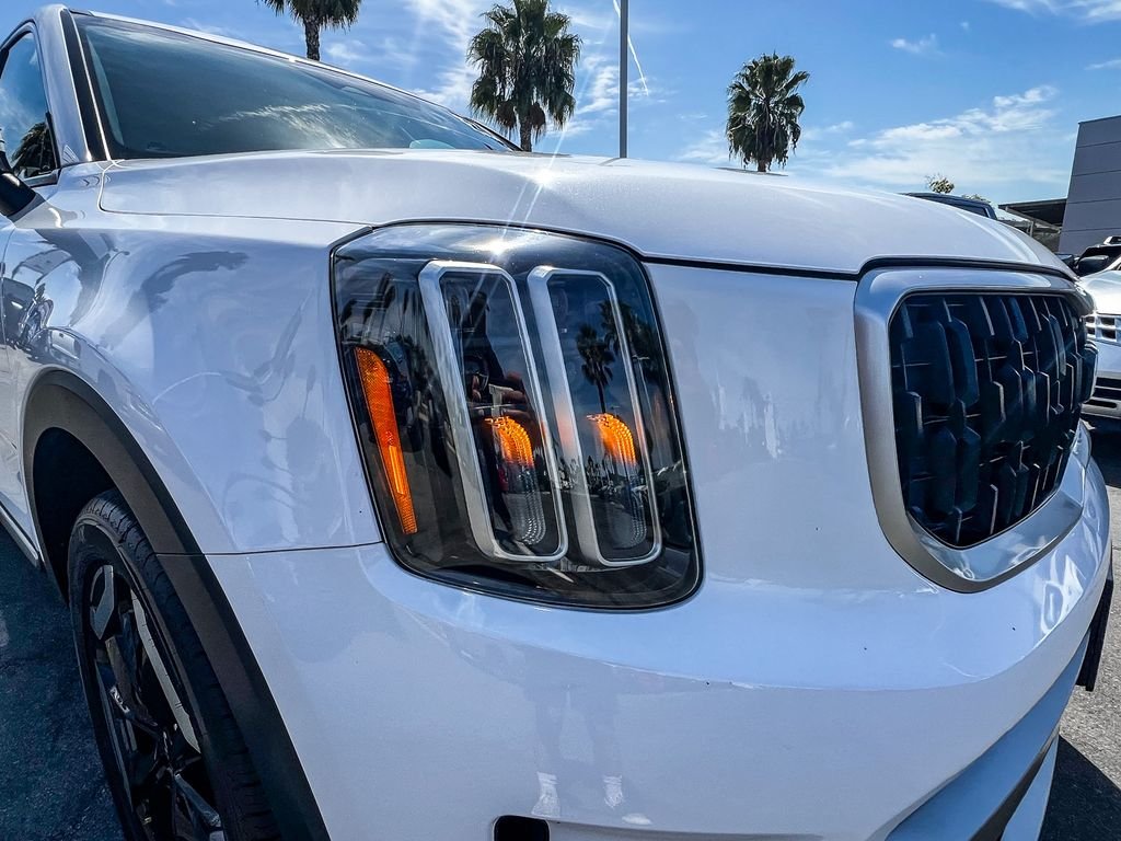 Used 2024 White Kia EX image 7