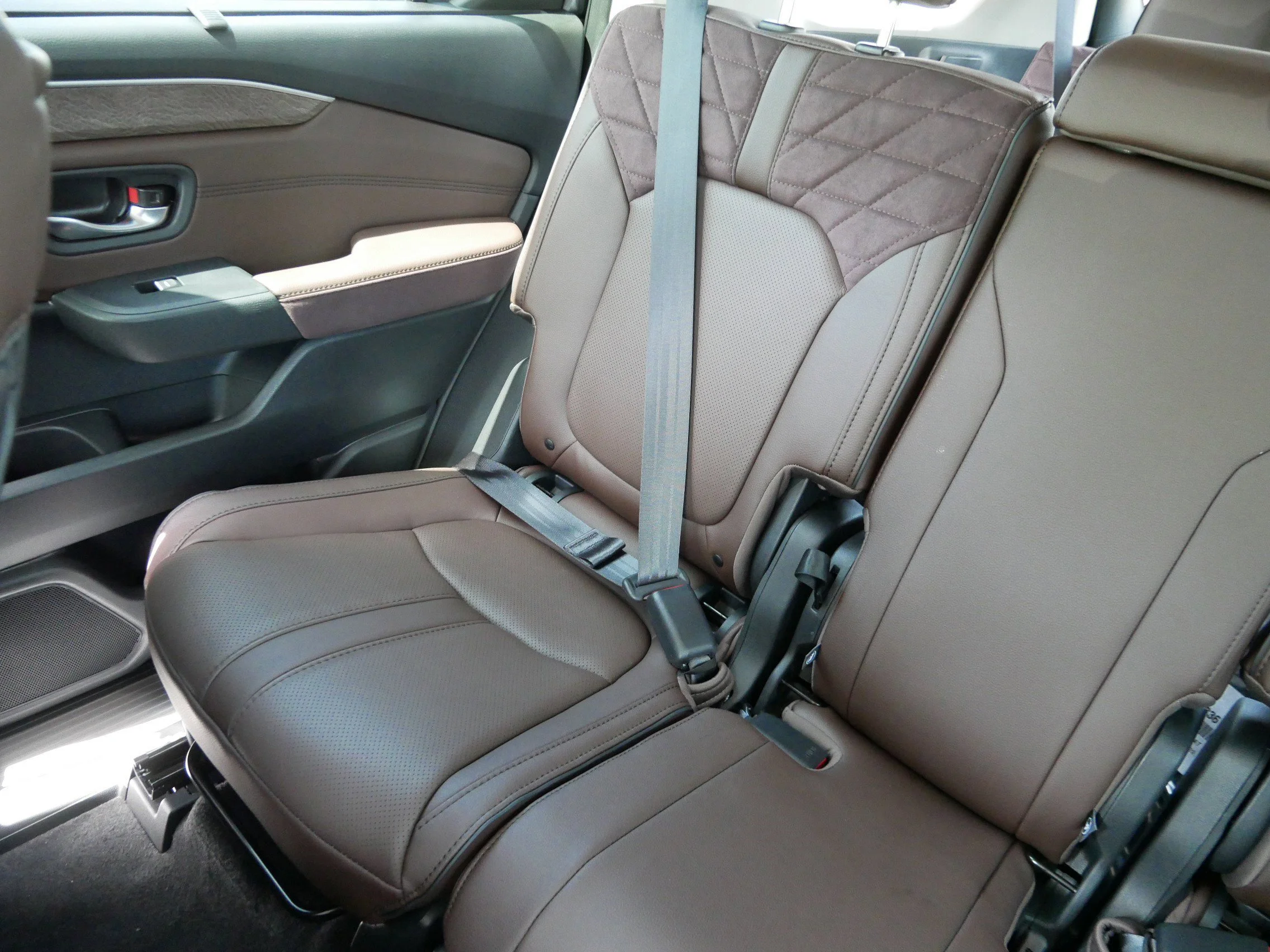 New 2027 Nordic Forest Pearl Honda EX-L image 14