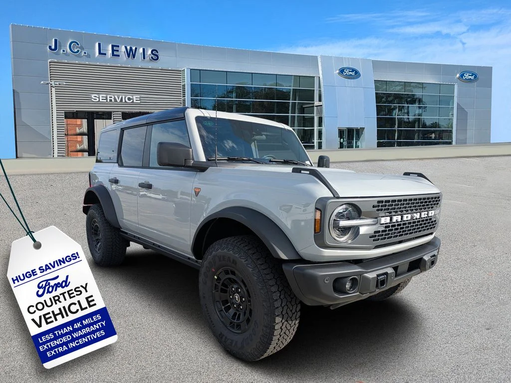 New 2026 Avalanche Gray Ford Badlands image 1