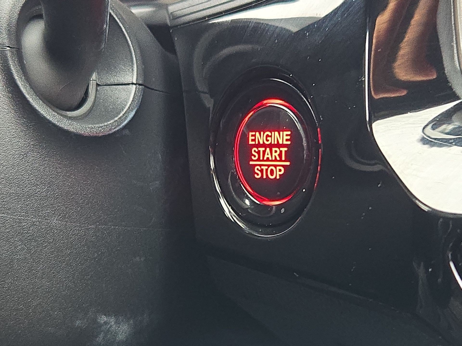 Certified Used 2025 Rallye Red Honda Sport image 18