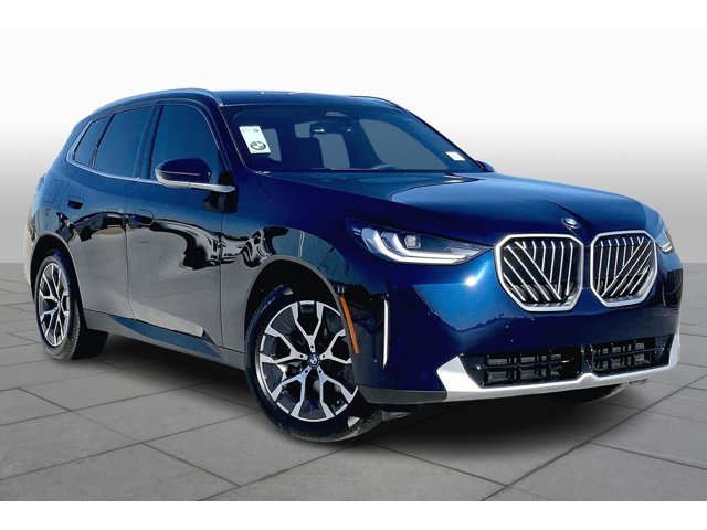 New 2026 Tanzanite Blue II Metallic BMW 30 xDrive image 2