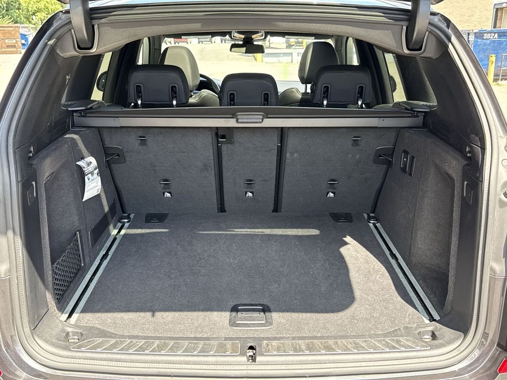 Used 2020 Gray BMW xDrive30i image 23