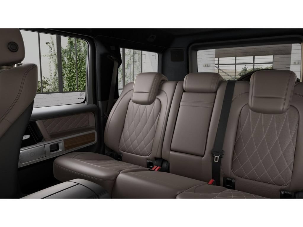 New 2027 MANUFAKTUR Dark Olive Green Magno Mercedes-Benz AMG® G 63 SUV image 48