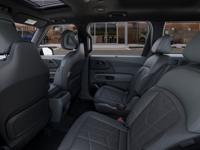 New 2027 Glacial White Kia X-Line SX image 18